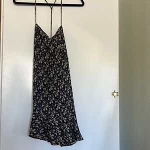 Zara  ruffle dress XS